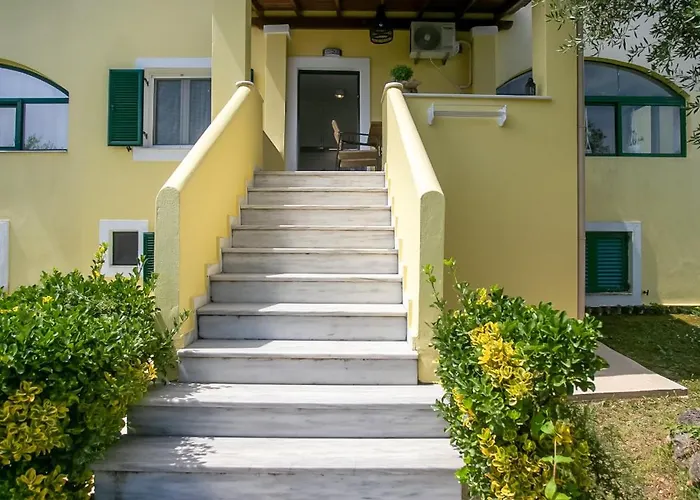 Casa Govino - Dolce Fare Niente Vakantiehuis Danilia